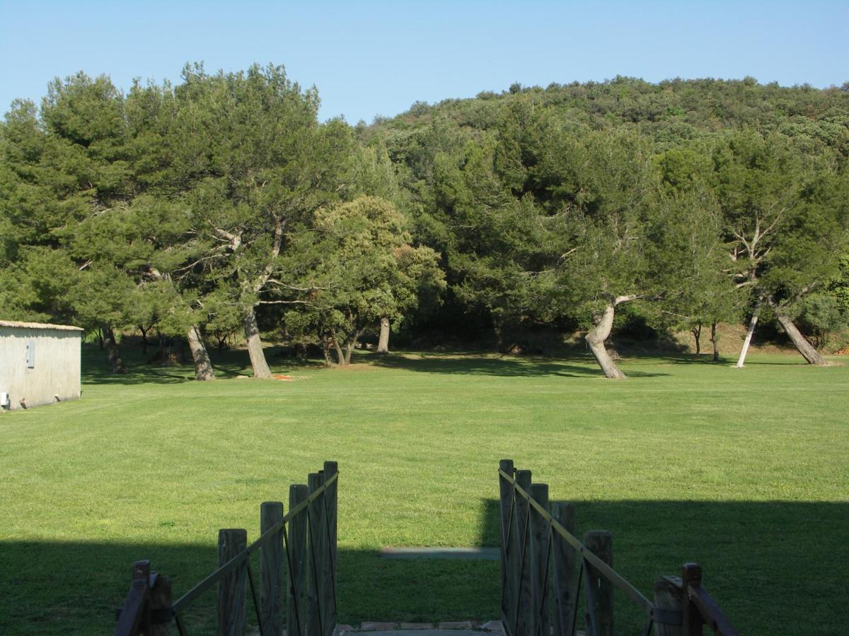 Готель Domaine Saint Martin Valliguieres Екстер'єр фото