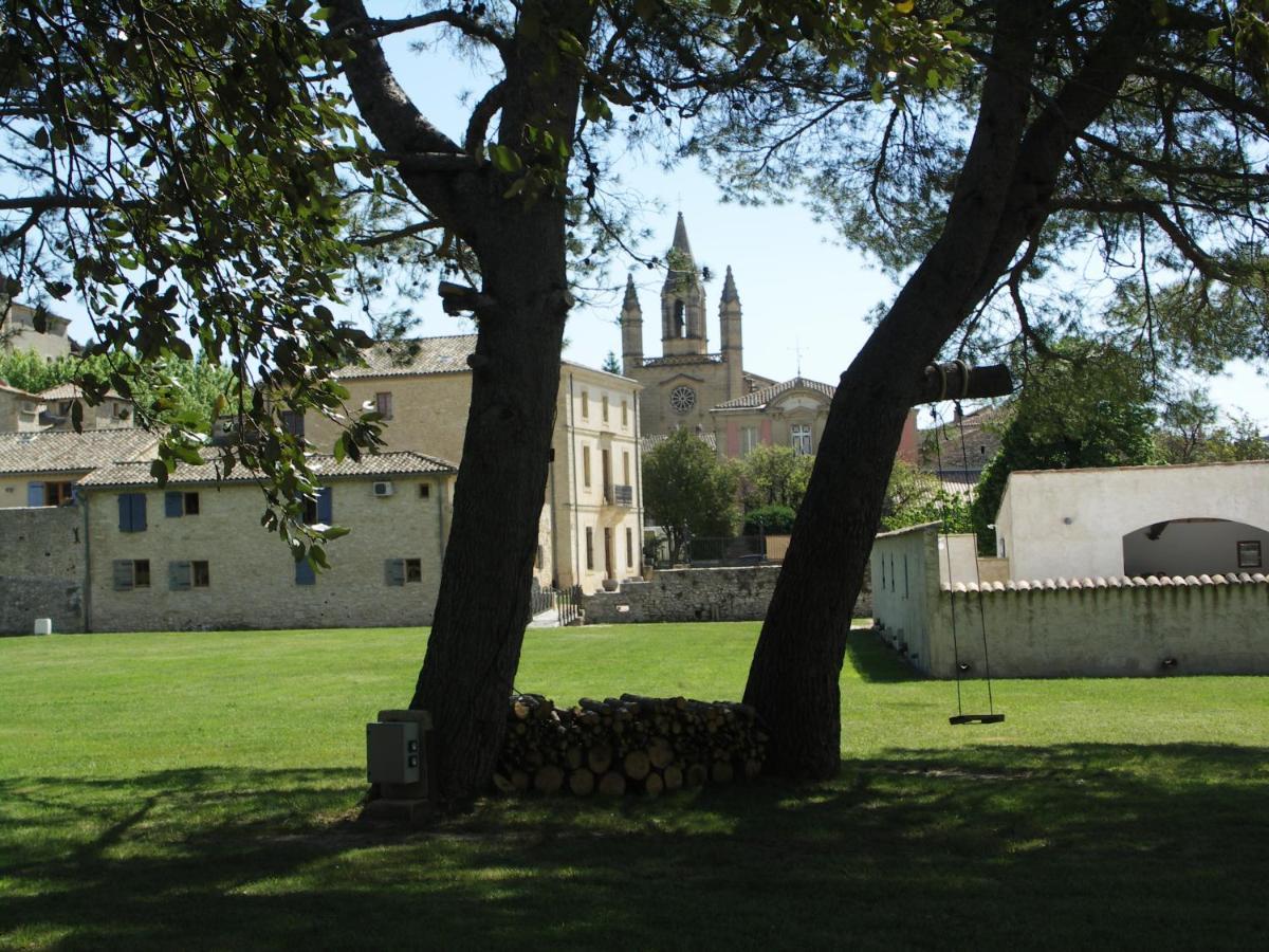 Готель Domaine Saint Martin Valliguieres Екстер'єр фото